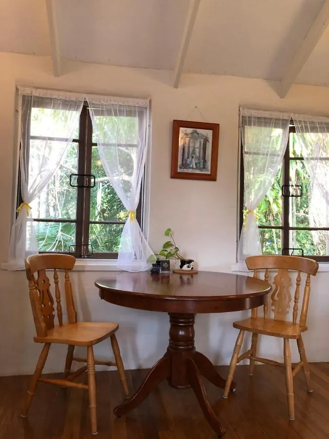 Karma Cottage Maleny Apartment