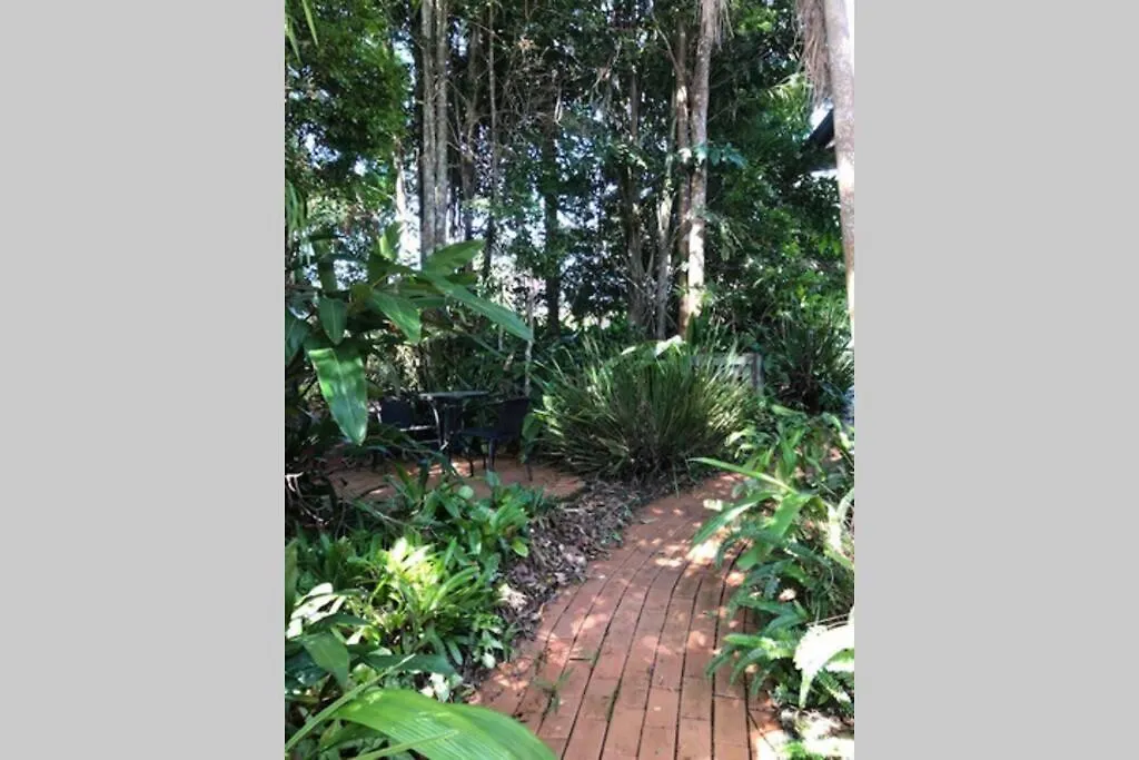Karma Cottage Maleny Apartment